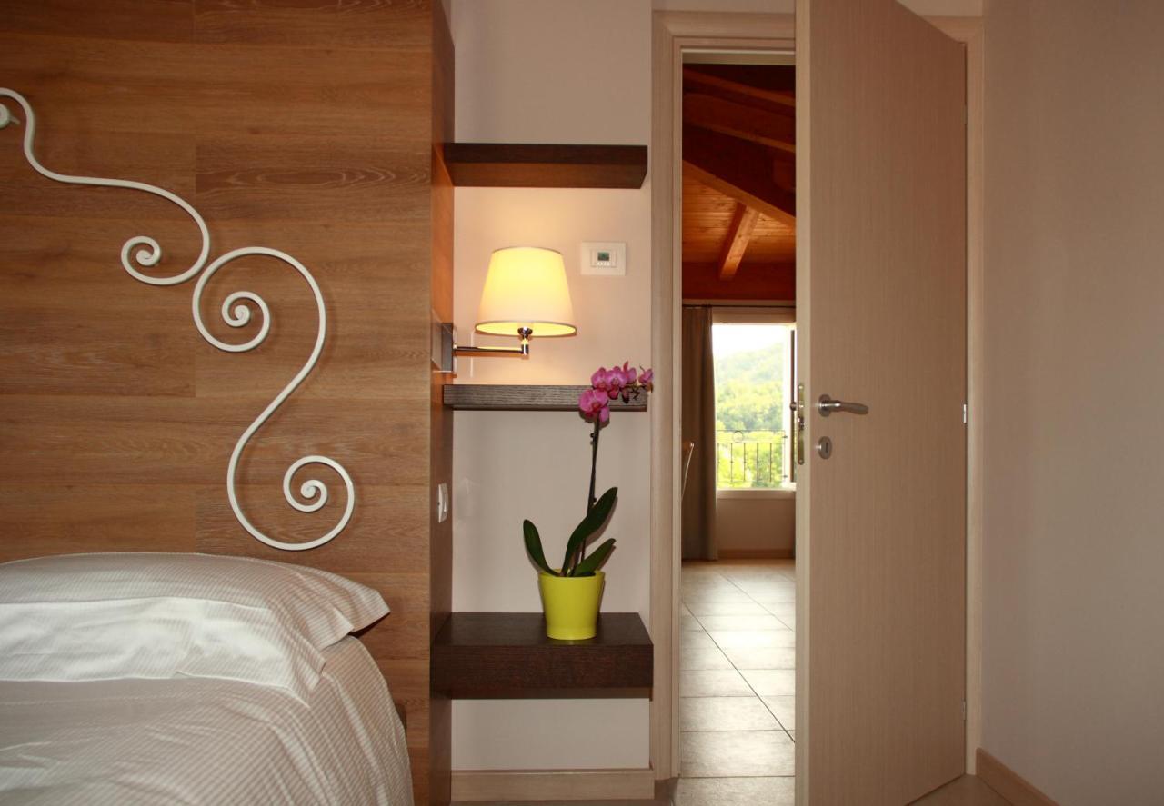 Agriturismo Corte Aurea Desenzano del Garda Exteriör bild
