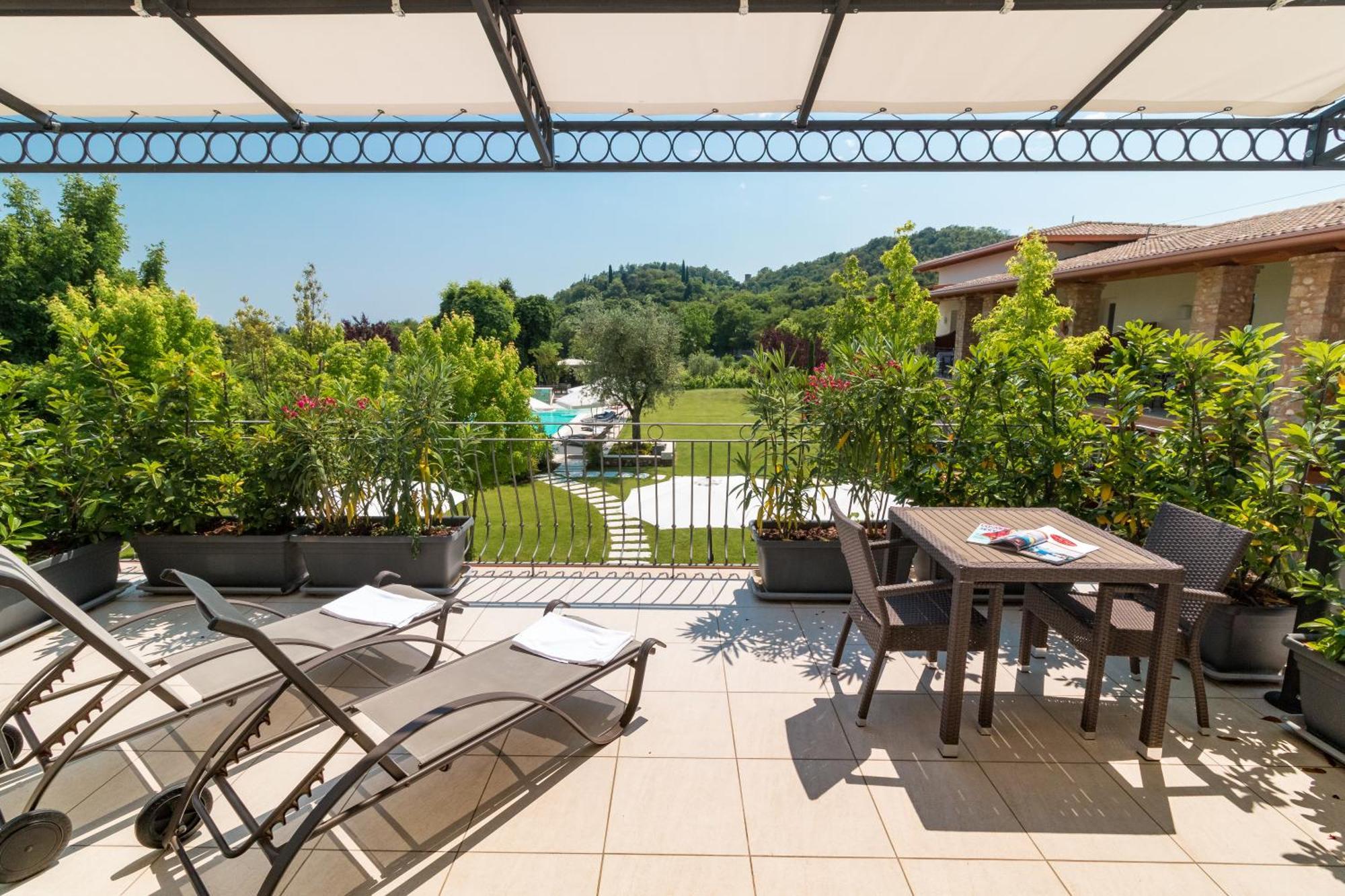 Agriturismo Corte Aurea Desenzano del Garda Exteriör bild