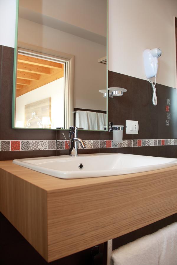 Agriturismo Corte Aurea Desenzano del Garda Exteriör bild