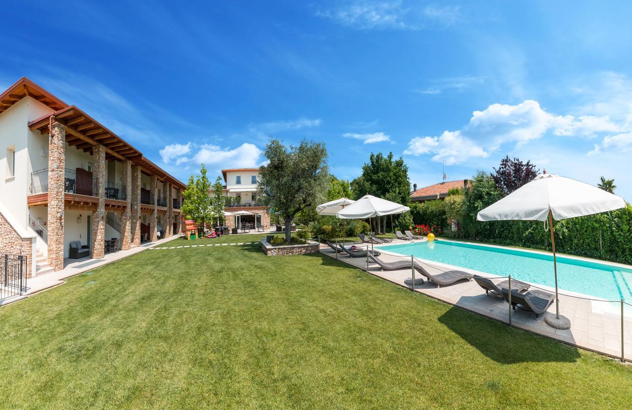 Agriturismo Corte Aurea Desenzano del Garda Exteriör bild