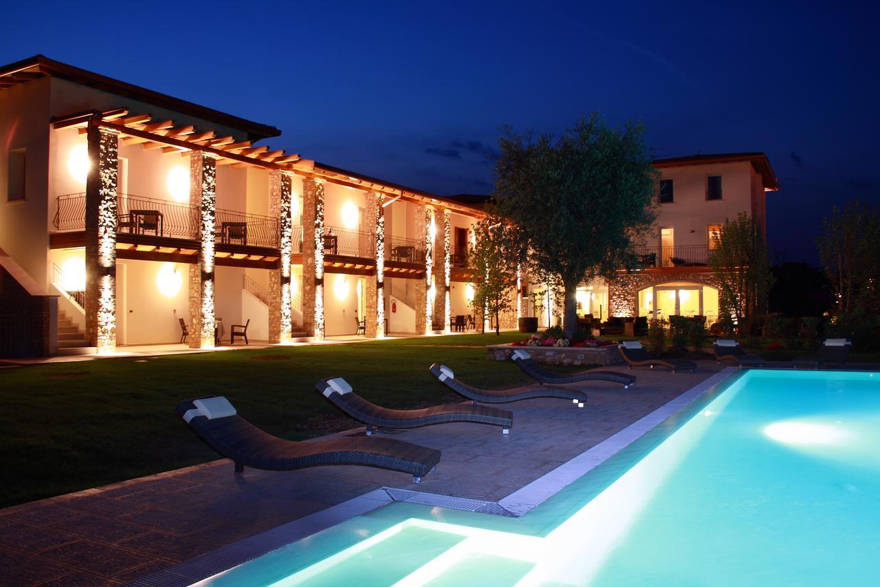 Agriturismo Corte Aurea Desenzano del Garda Exteriör bild