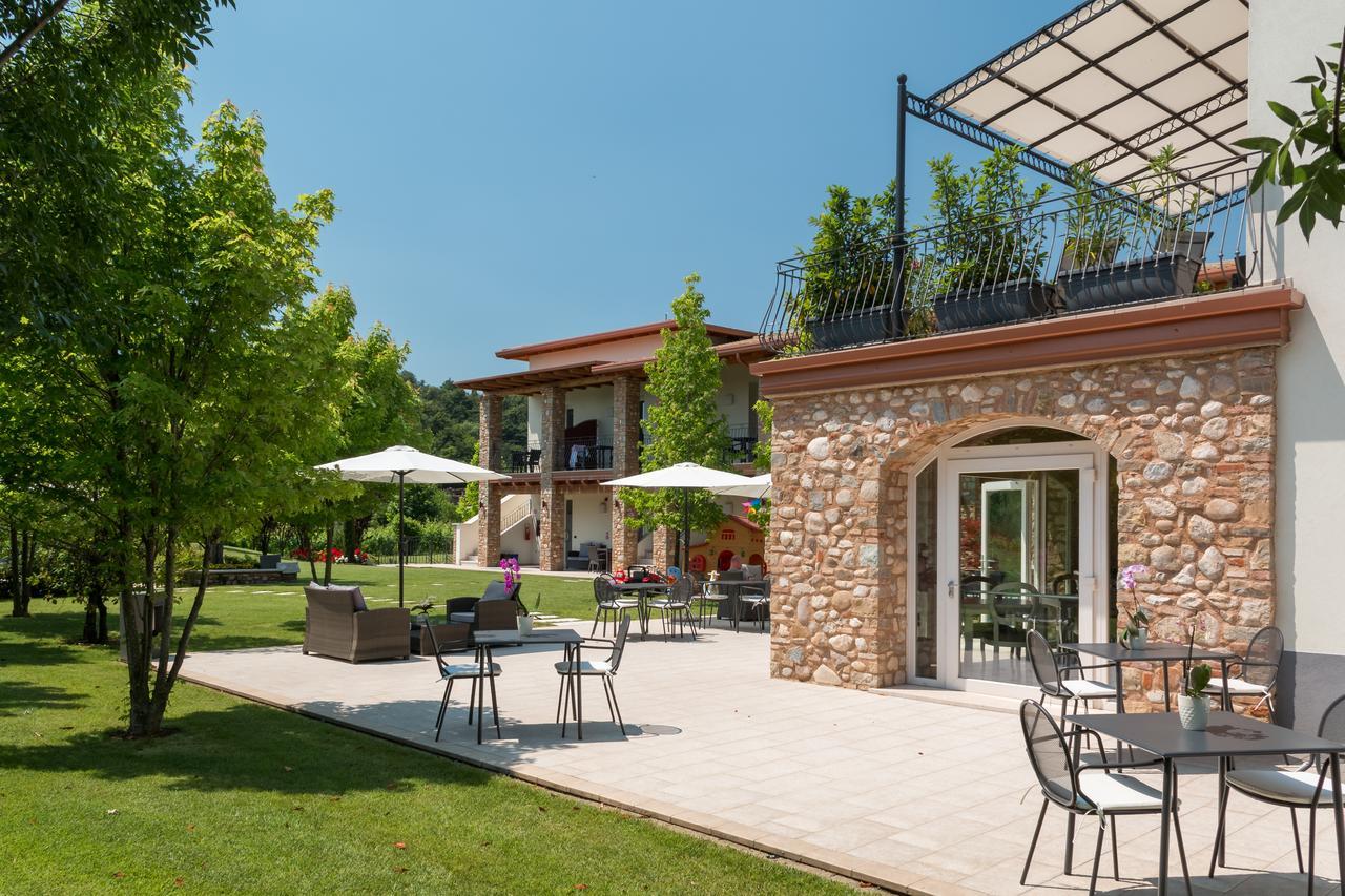 Agriturismo Corte Aurea Desenzano del Garda Exteriör bild