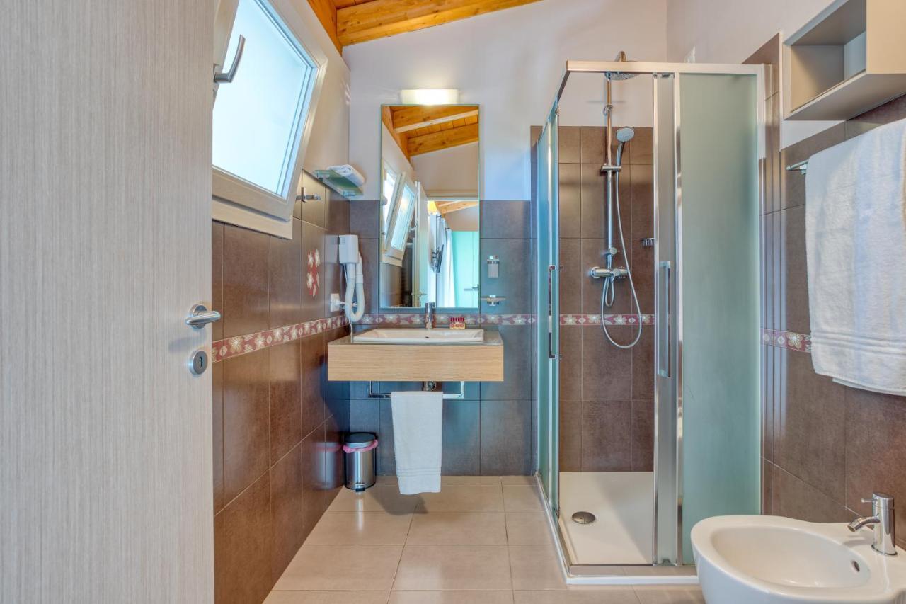 Agriturismo Corte Aurea Desenzano del Garda Exteriör bild